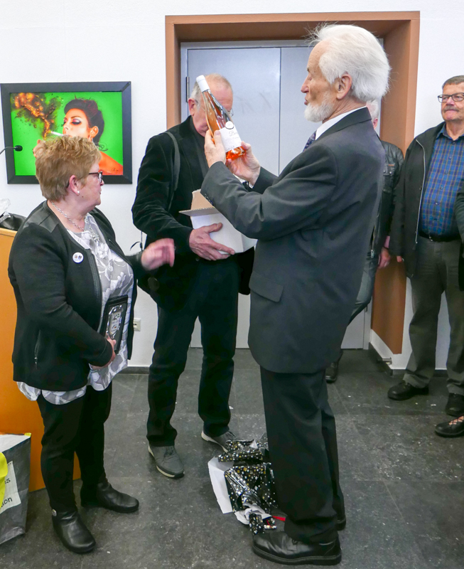 Zum Beenden - Bild anklicken