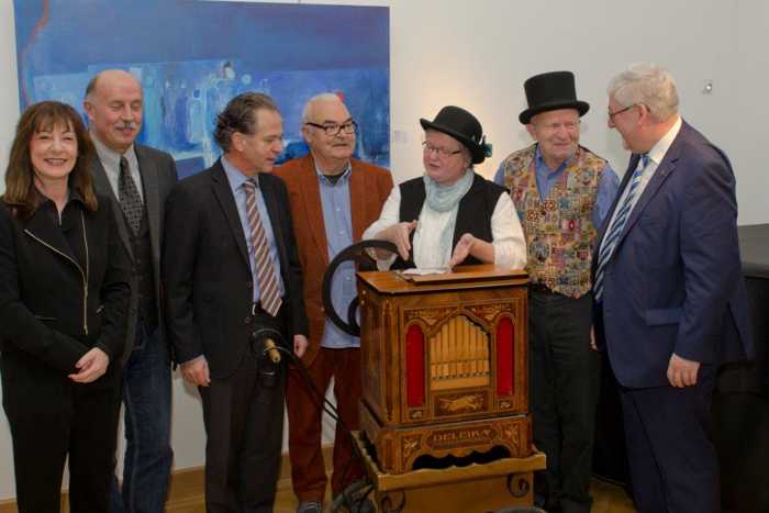 Zum Beenden - Bild anklicken